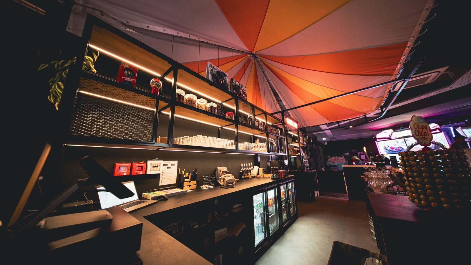 Bars d'ambiance à Tours : où sortir, de Plumereau à la Loire